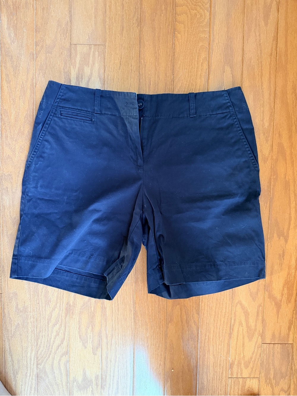 Women’s Talbots Navy Cotton Bermuda Shorts Size 10